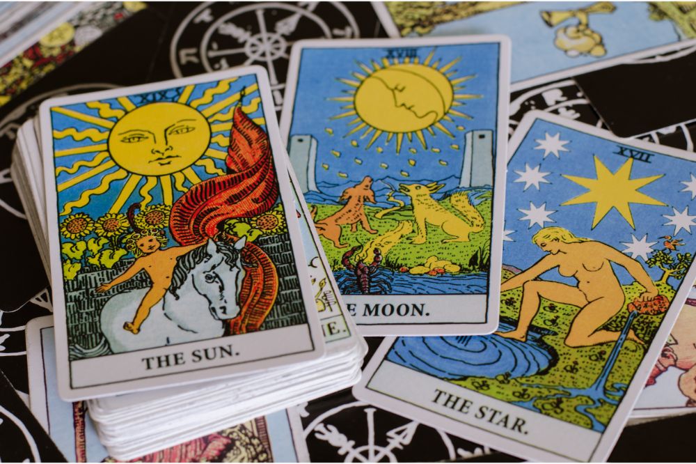 The Tarot - Card of The Sun, Moon and Star.