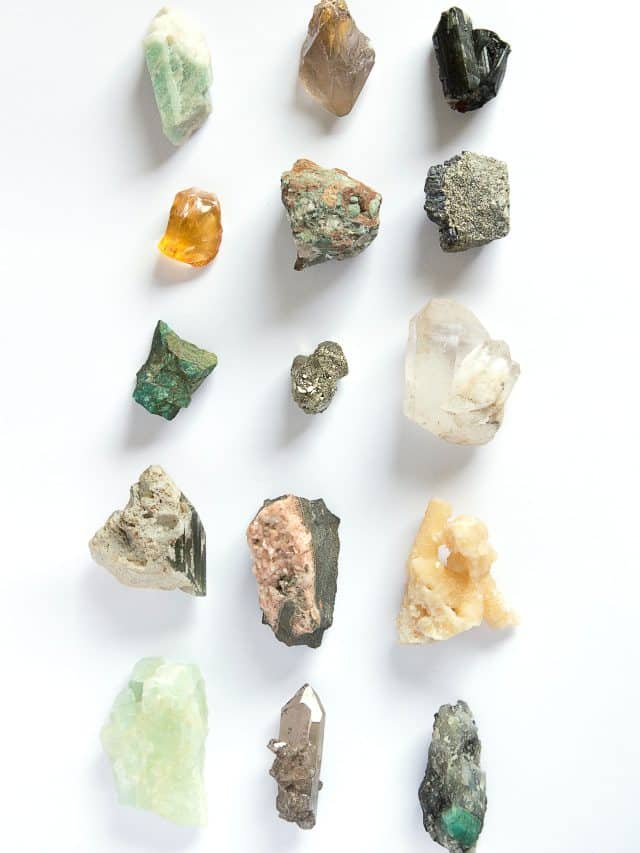 cropped-Crystals-for-Healing-and-Anxiety-9.jpg