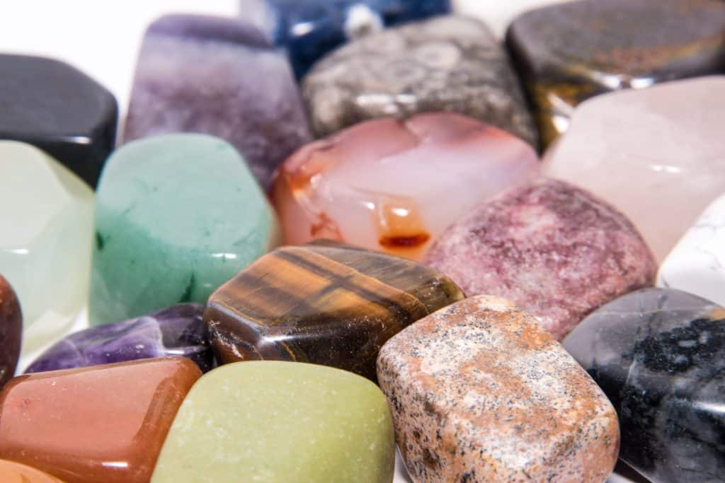 crystals people use to manifest money into their life