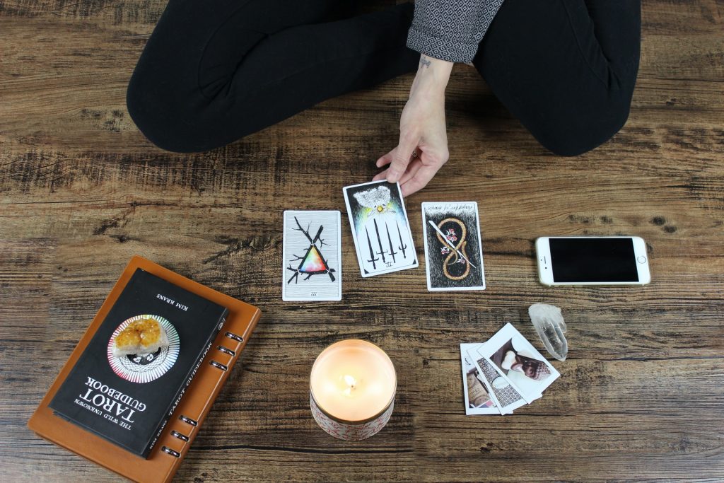 Doing a tarot reading