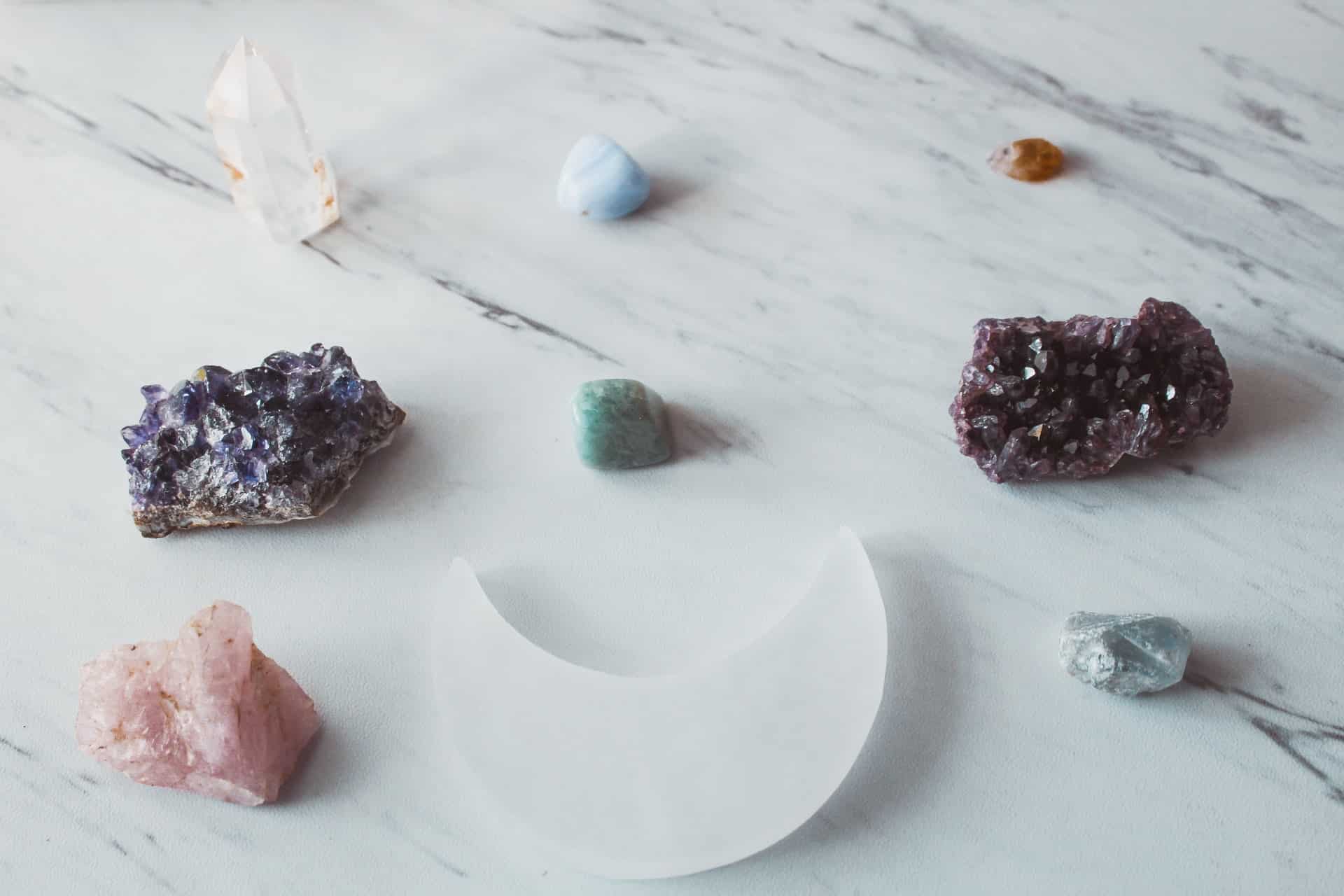 How To Manifest With Crystals In 4 Easy Steps