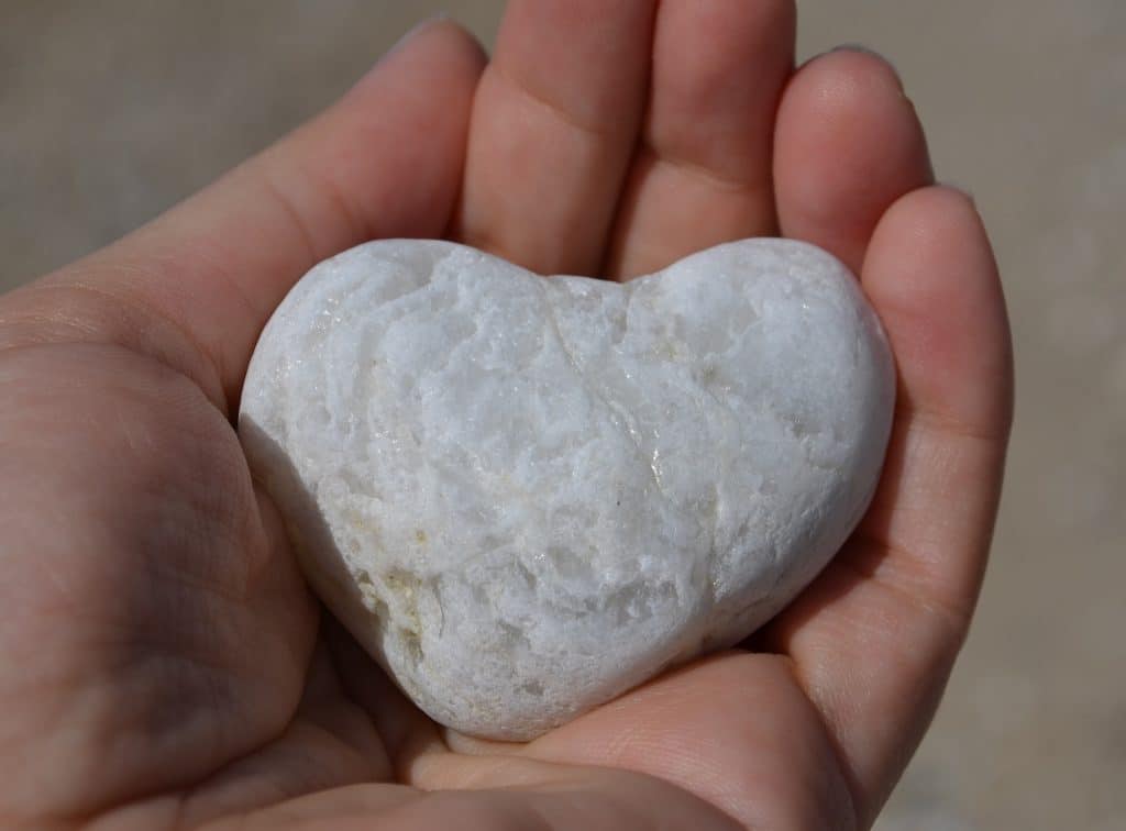 healing crystals for heart problems