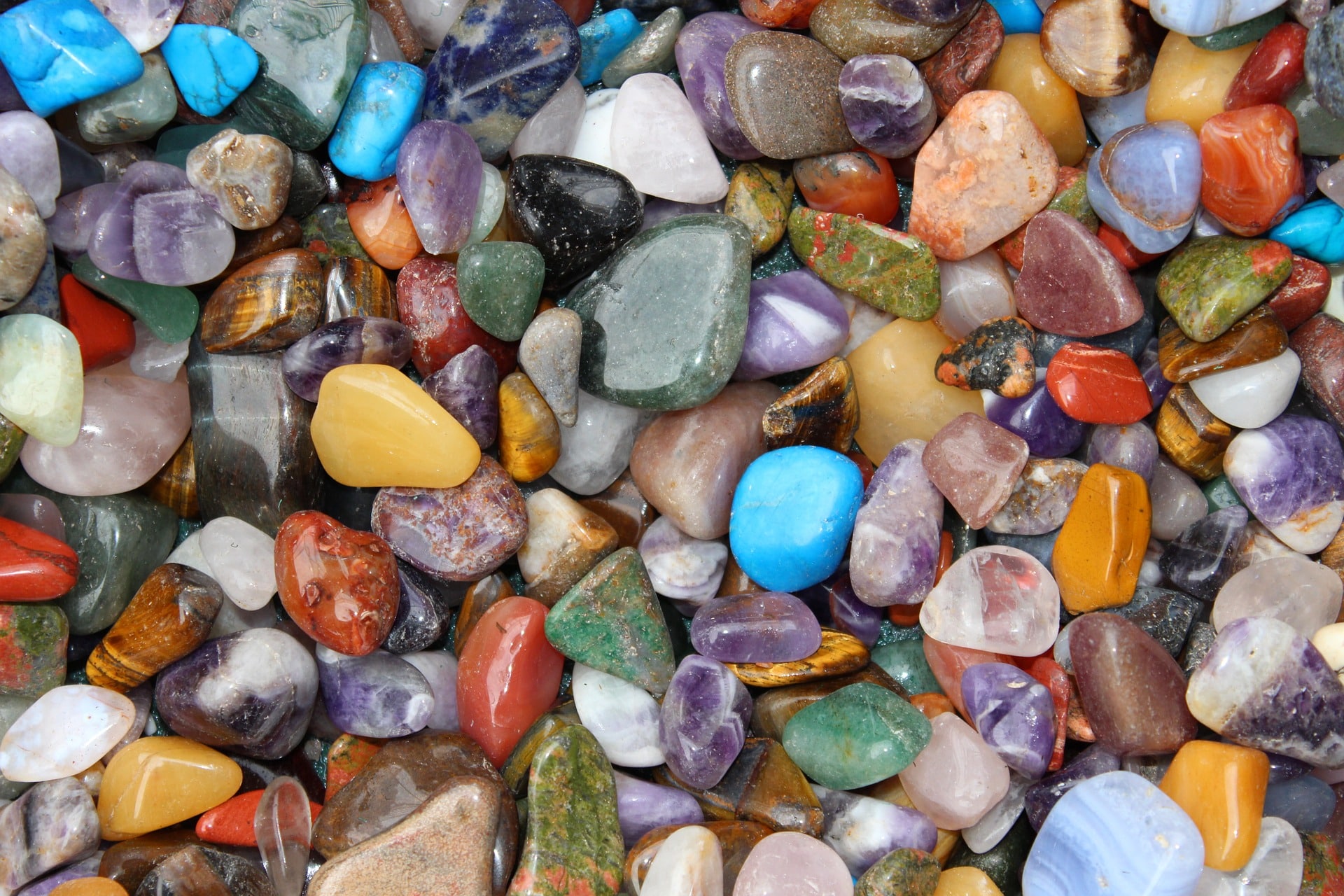 How To Cleanse  and Charge Your Crystals So You Can Use Their Energy