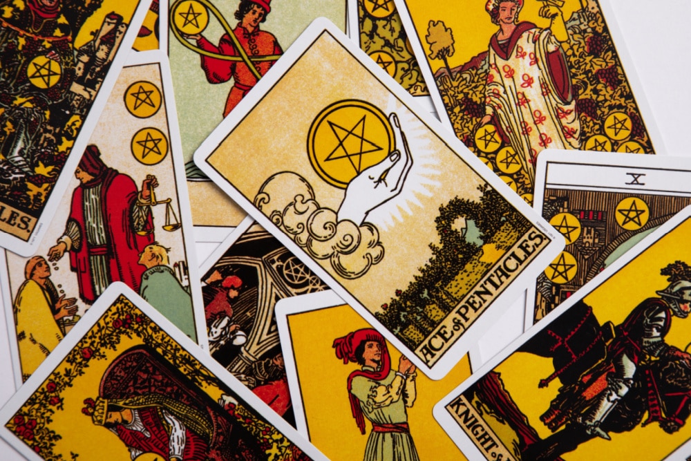 How To Shuffle Tarot Cards 1, Witchy Spiritual Stuff