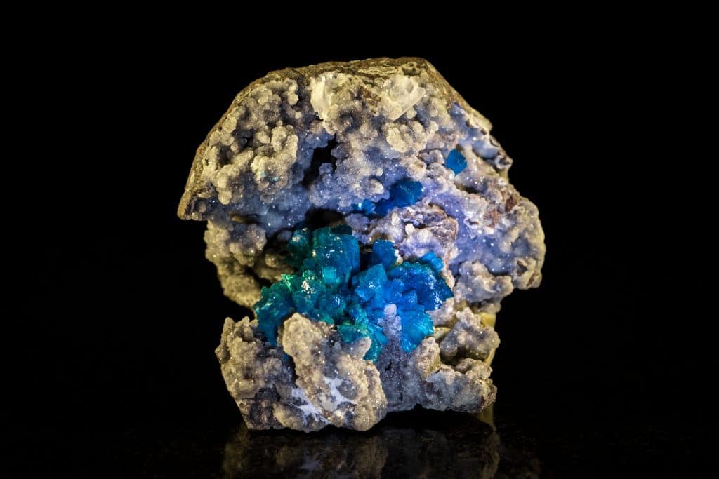 Cavansite