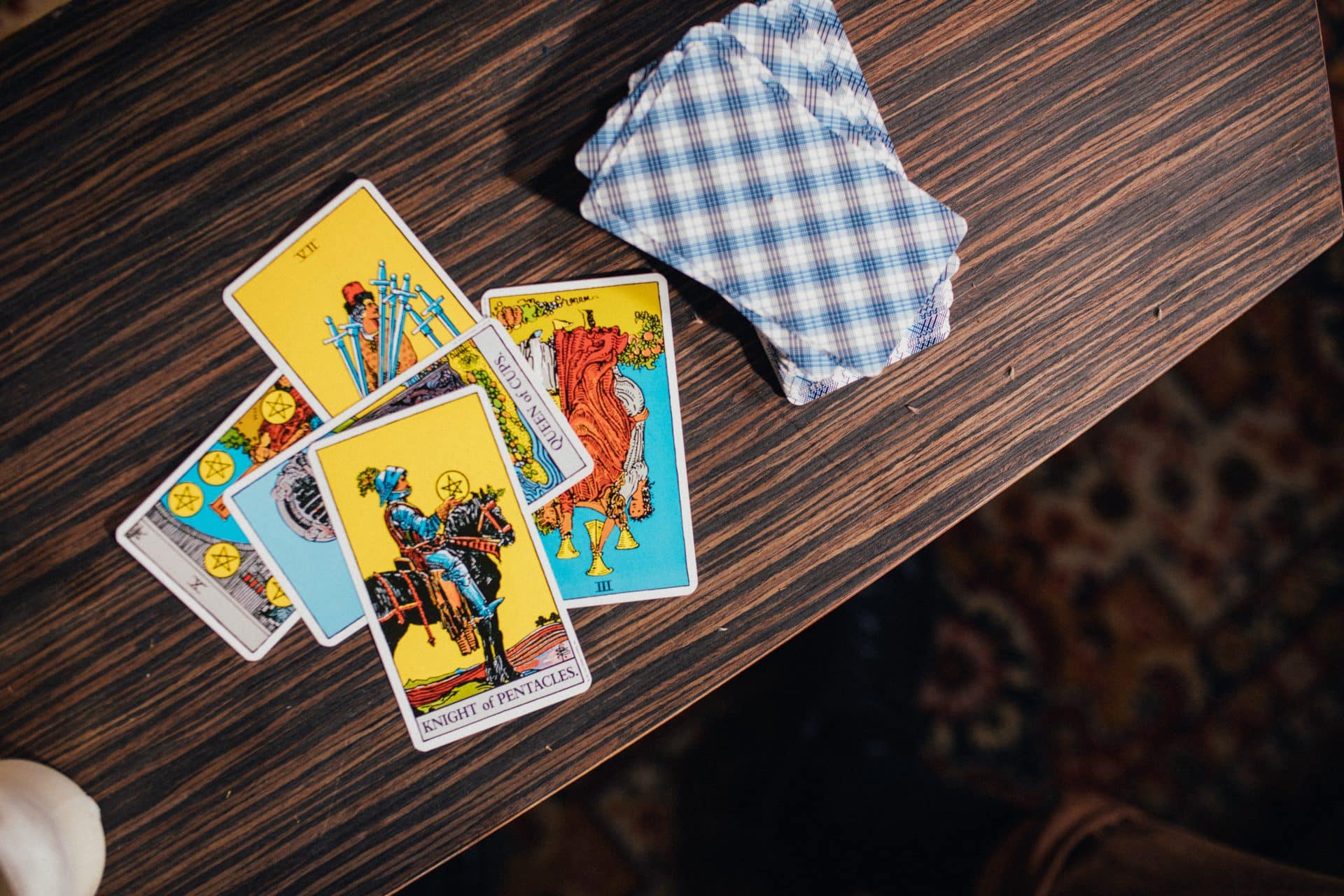 Make Tarot Reading Part of Your Morning Routine 