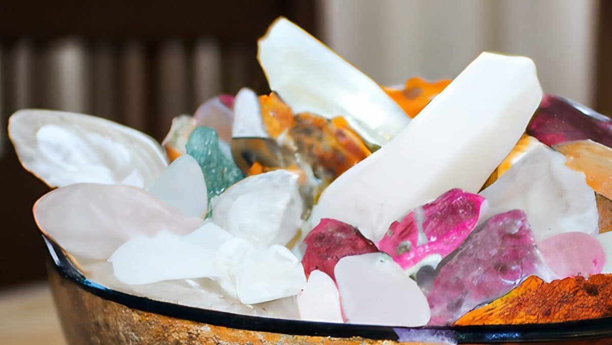 Crystal Magic in the Kitchen: How to Use Crystals to Transform Your Space 🌟💎🌈