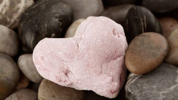 10 Rose Quartz Affirmations for Healing and Self-Love