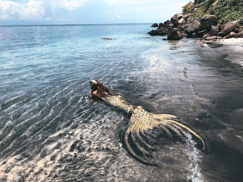 a love spell to the mermaids