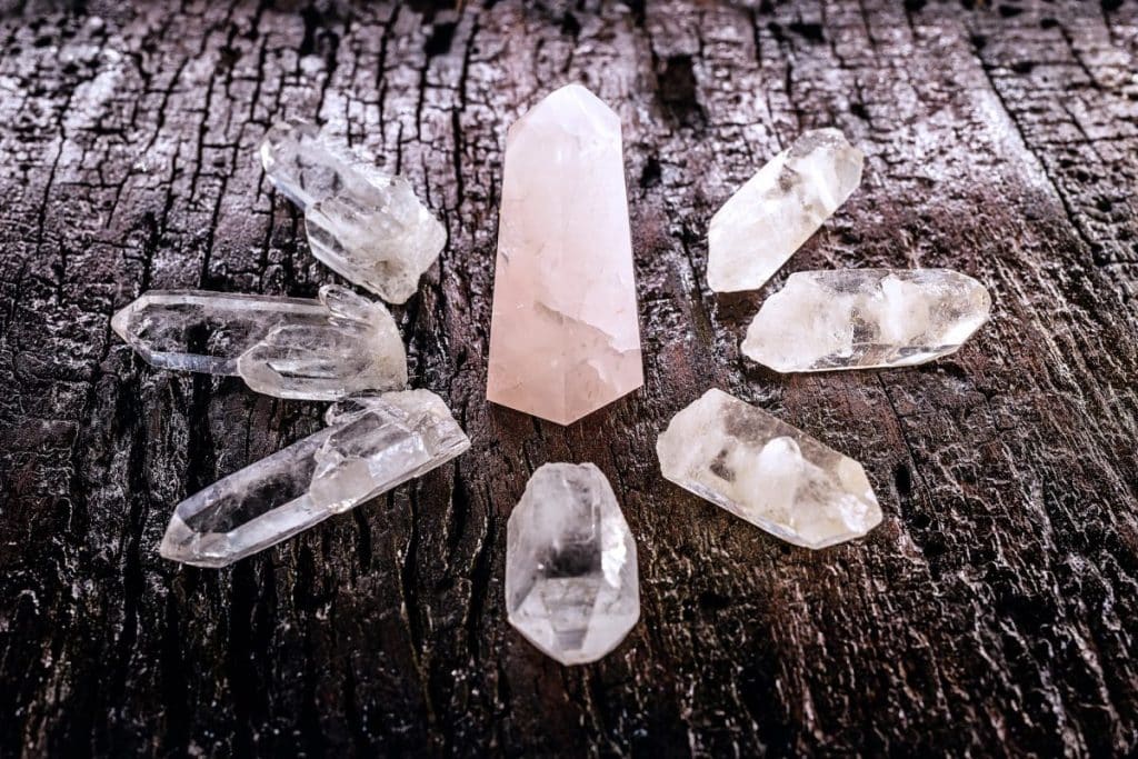 crystal healing and manifesting