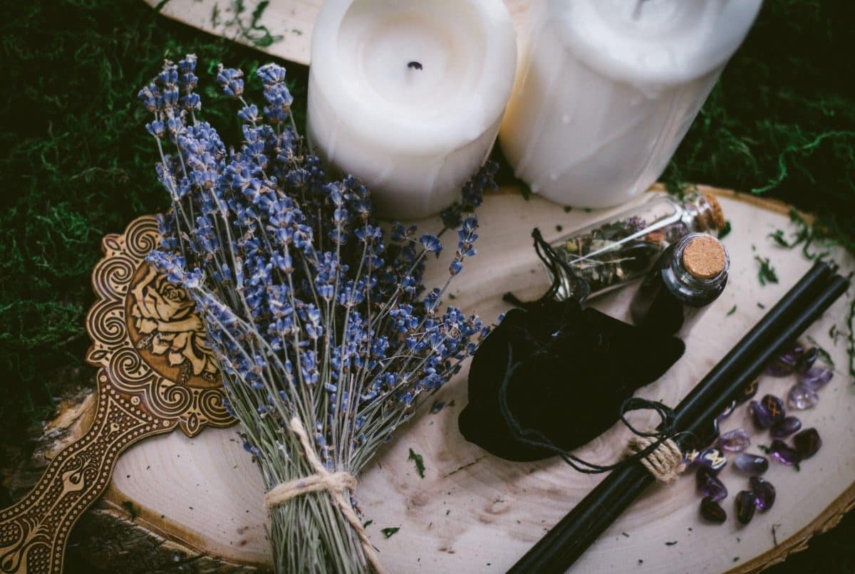 10 Surprising Benefits of Practicing Witchcraft Every Day