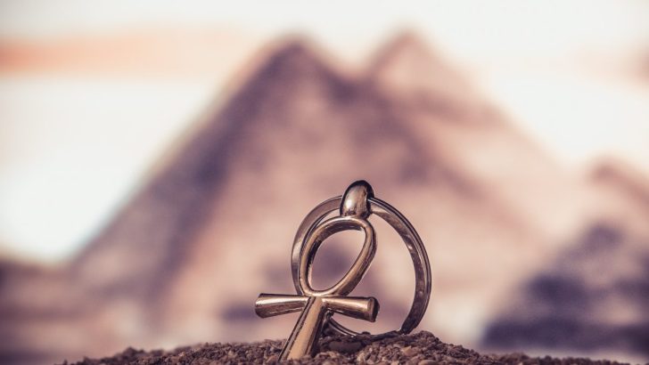 The Ankh: The Key of Life in Witchcraft – A Deep Dive Into an Ancient Symbol